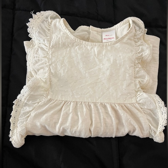 Hanna Andersson Ivory Long Sleeve Eyelet Ruffle Popover Blouse - Picture 3 of 7